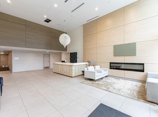 13318 104th Ave #806, Surrey, BC V3T 1V4