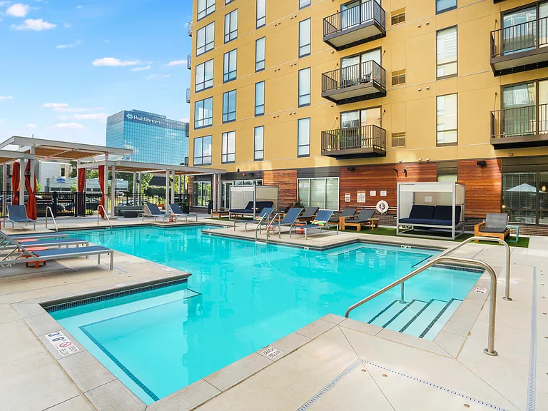 Indigo Apartments — Photo 6