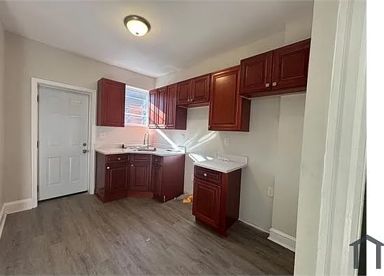 418 N Loudon Ave — Photo 4
