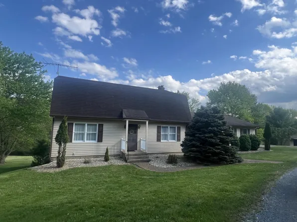 1970 Old Greenville Rd, Staunton, VA 24401