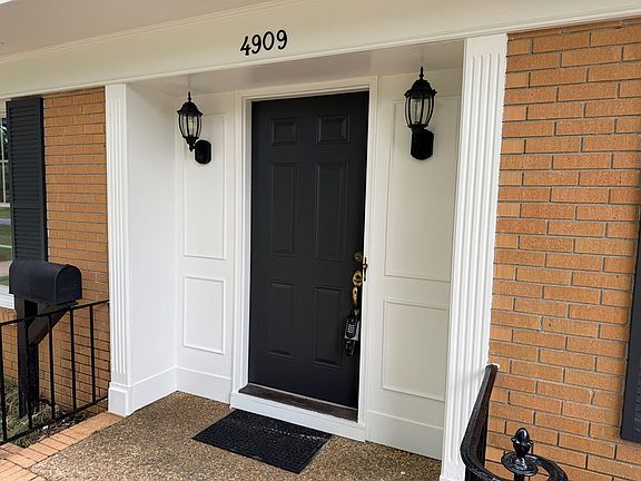 2nd image of 4909 Saint Francis Ave