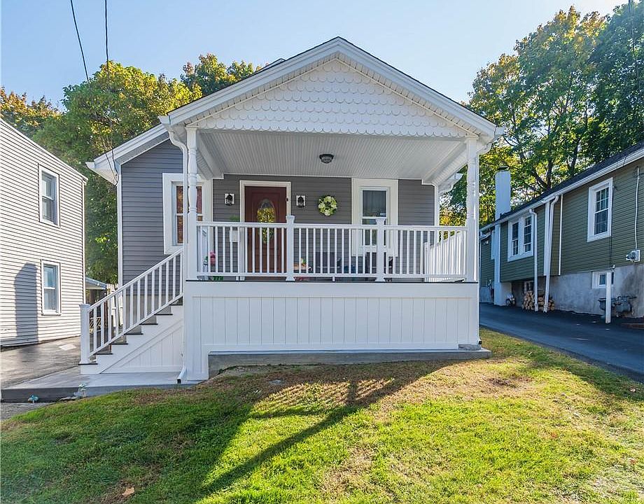 1st image of 53 Ellis Avenue