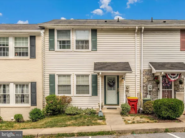 105 Valley View Ct, Boonsboro, MD 21713
