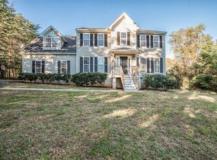 2047 Campbell Rd, Keswick, VA 22947