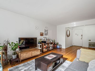 139-15 83rd Ave APT 317, Jamaica, NY, 11435