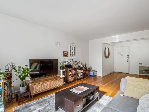 139-15 83rd Ave APT 317, Jamaica, NY 11435