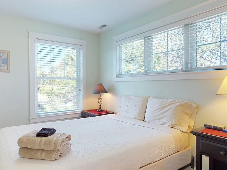 1 Sea Rose Ln — Photo 46