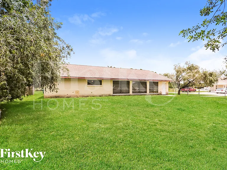 1434 SW Broadview St — Photo 18
