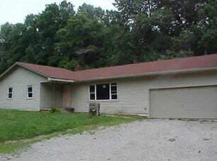 8983 N Green Rd, Trafalgar, IN 46181