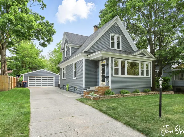 120 E 19th St, Holland, MI 49423
