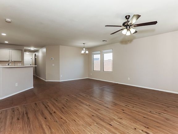 4th image of 37870 N Beverly Ave