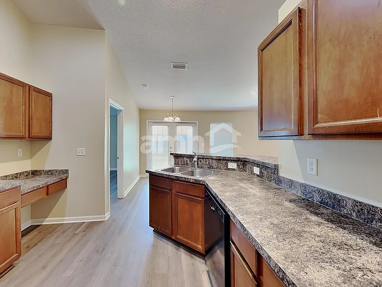 3888 Falcon Crest Dr — Photo 3