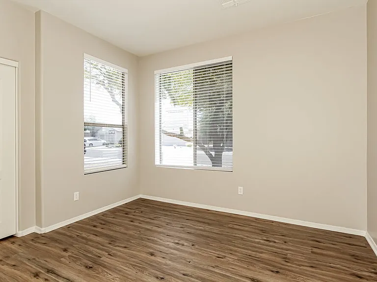 9450 W Ross Ave — Photo 12