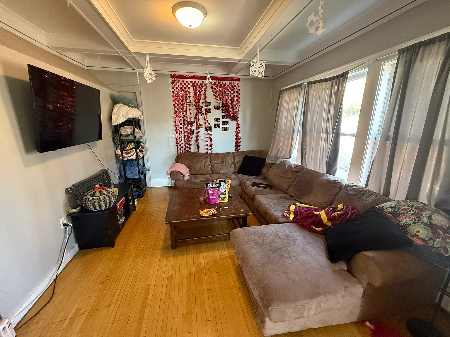 6 bed, $3,420 — Photo 4