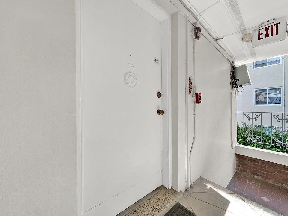 1st image of 426 Santander Ave #11336634