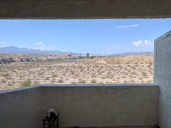 4th image of 2022 Merrill Ln Unit 8E