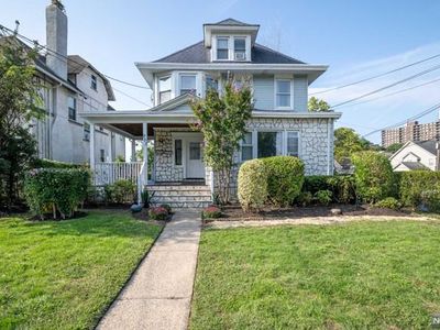 251 Hamilton Pl, Hackensack, NJ, 07601