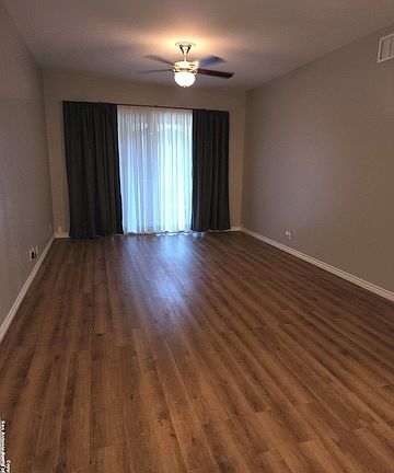 4th image of 7711 Broadway St APT 13B
