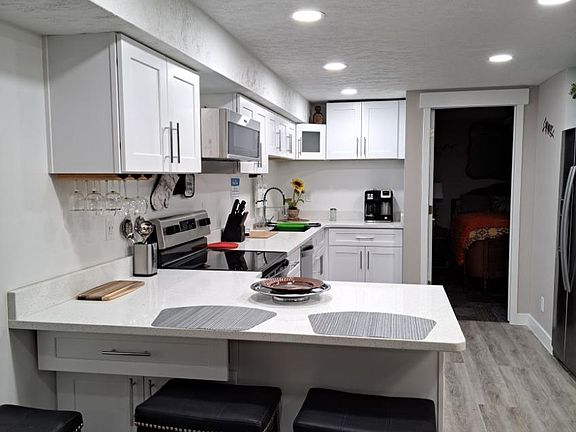 New kitchen all stanless steel appliances.