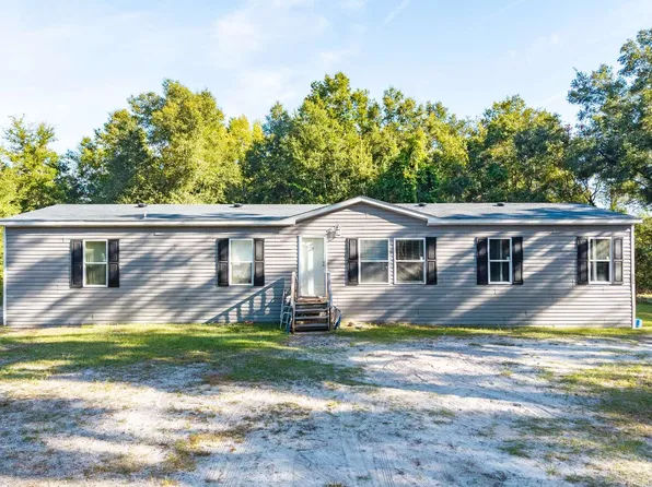5739 224th St, O'Brien, FL 32071