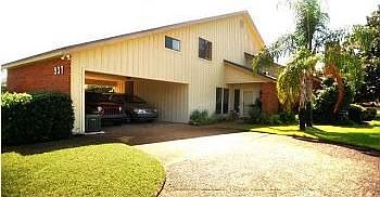 1st image of 937 Gondolier Blvd