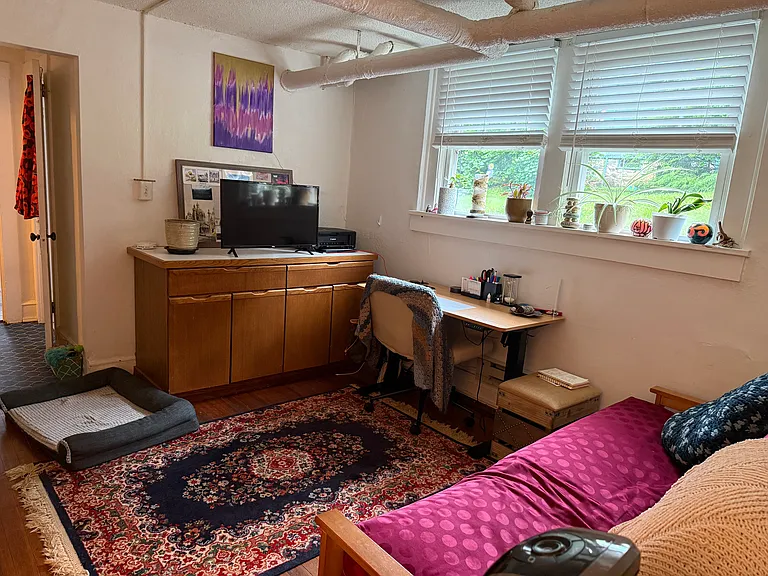 141 Cumberland Ave #7 — Photo 4