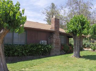 341 Hills Valley Rd, Squaw Valley, CA 93675