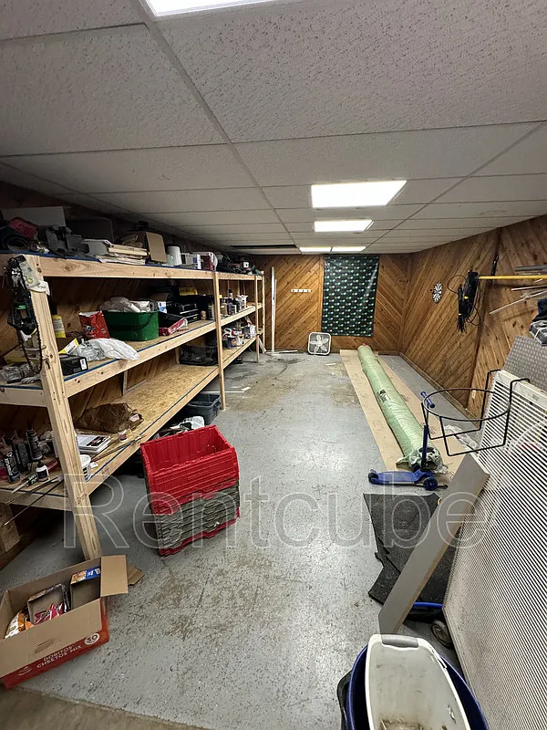 1 bed, 1.0 bath, 2300 sqft, $2,300 — Photo 3
