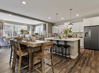 12693 Ardmore Ave, Rosemount, MN 55068