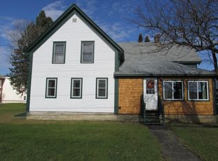 1591 Main St, Pittsburg, NH 03592