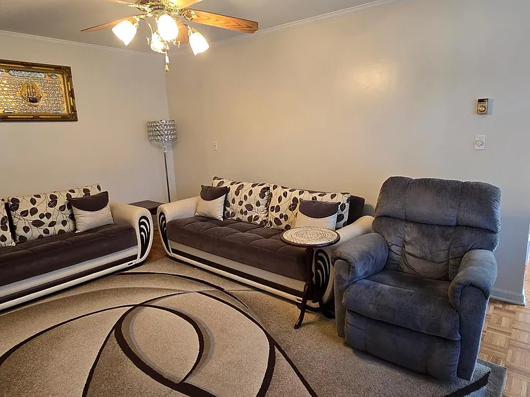 807 Watson Ave — Photo 9