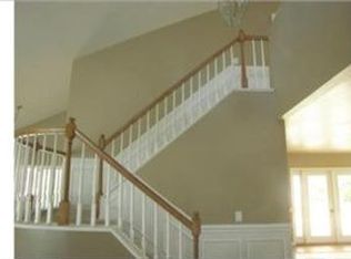 9264 Loquat Dr, Riverside, CA 92508