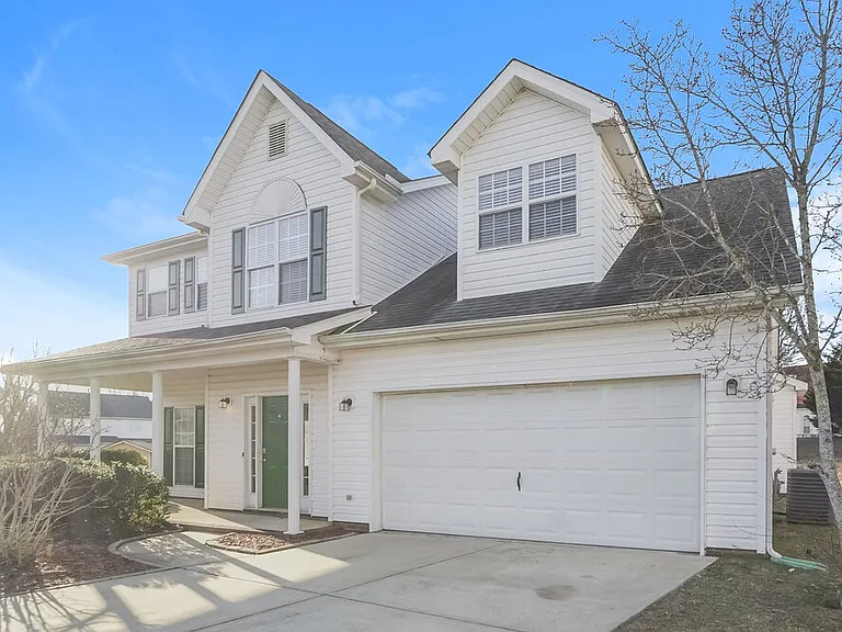 2700 Hampton View Ct — Photo 4