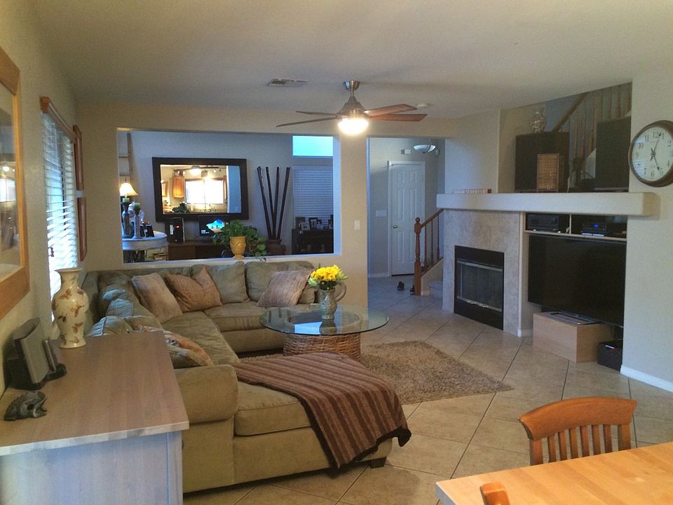 2nd image of 8119 Chestnut Glen Ave