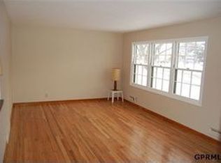 8210 Franklin St, Omaha, NE 68114