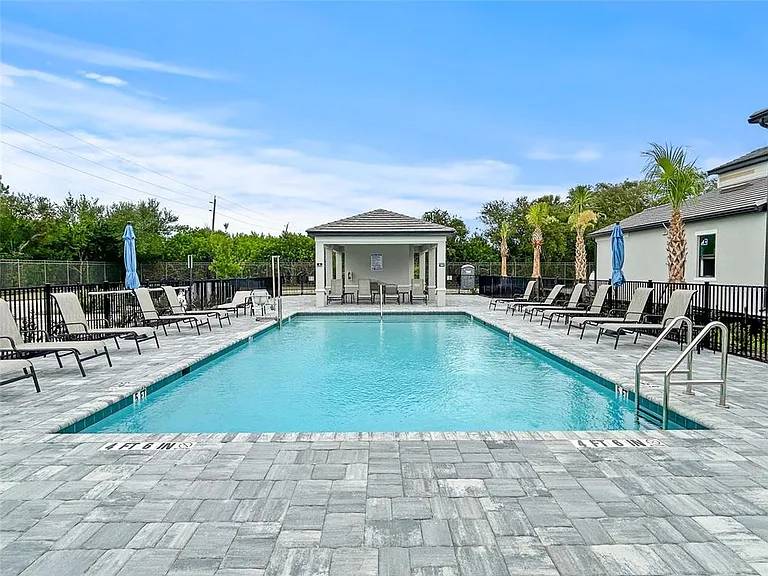 5552 Summit Pointe Cir #103 — Photo 48