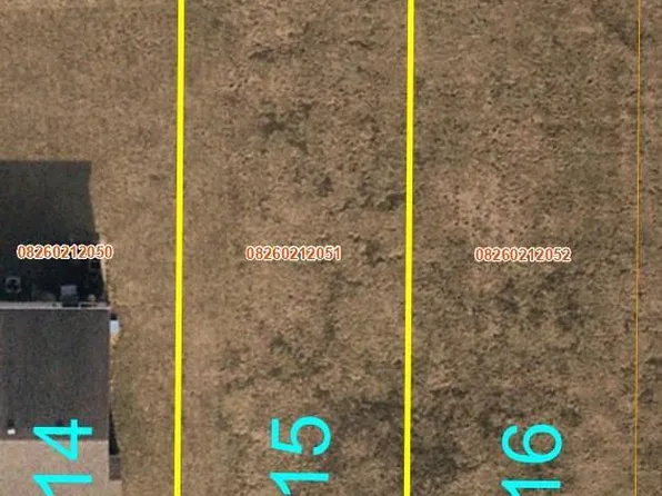 2049 Camrose Green St, Belleville, IL 62220