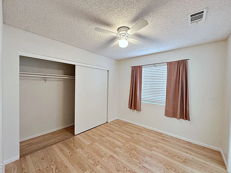 3317 Surfline Dr — Photo 32
