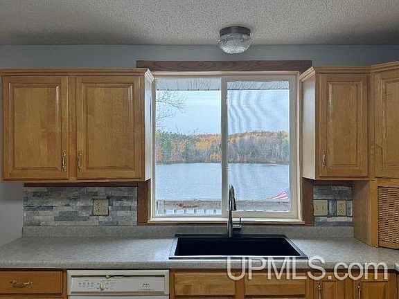 4th image of 649 N Riverhills Rd