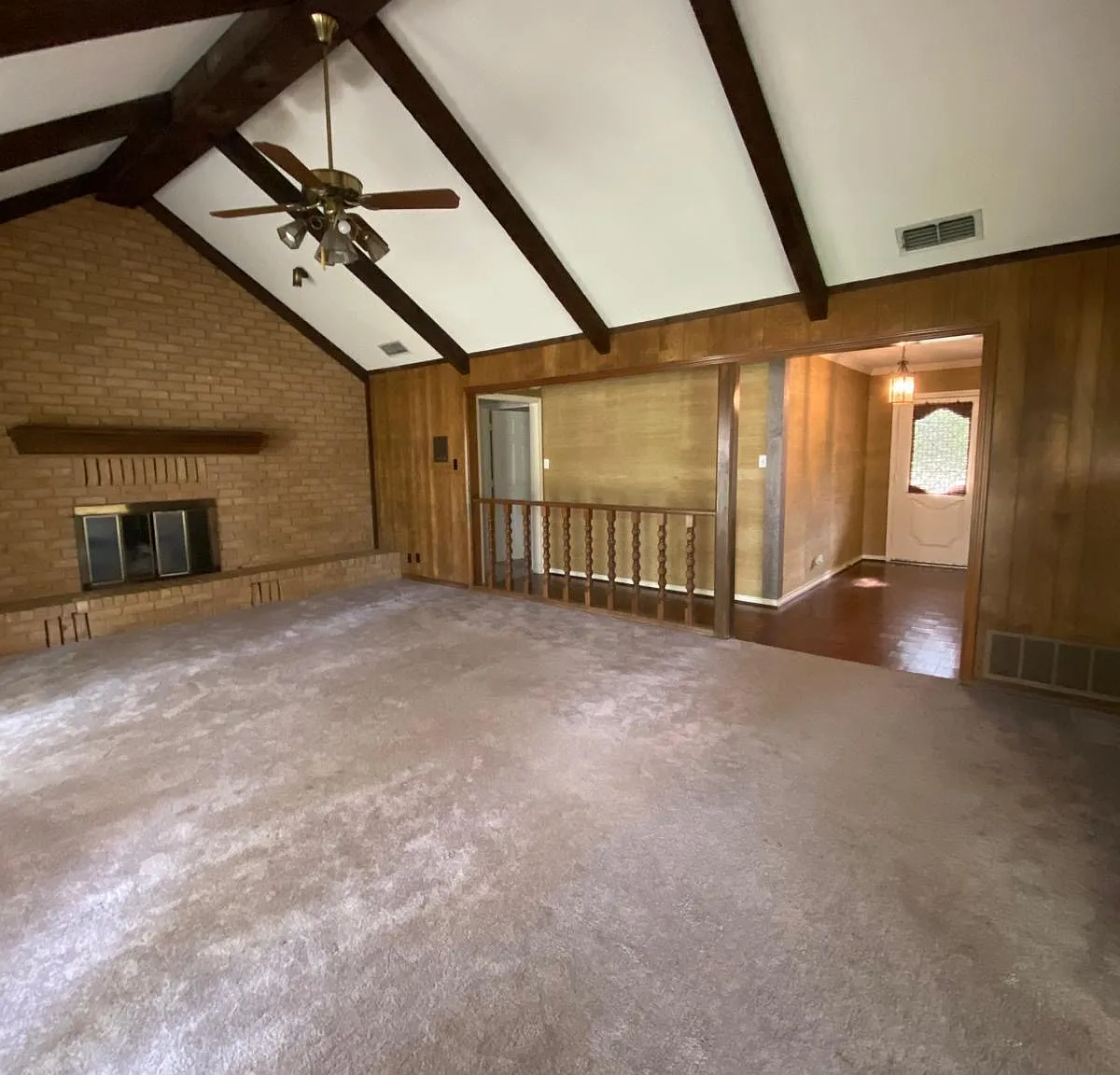 4 bed, 2140 sqft, $1,999 — Photo 1