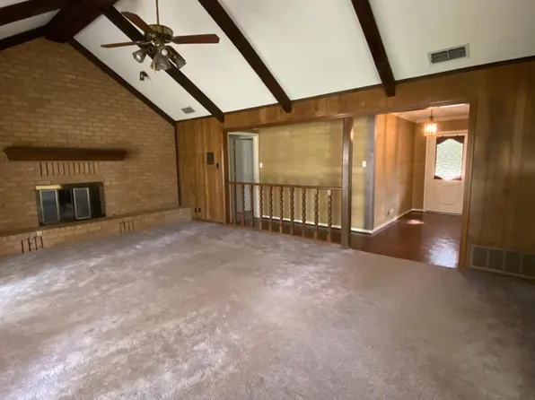 4618 Dundee Dr, Tyler, TX 75703