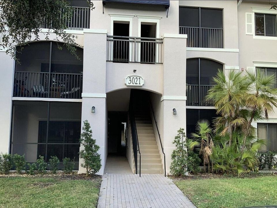 1st image of 3021 Alcazar Pl APT 202
