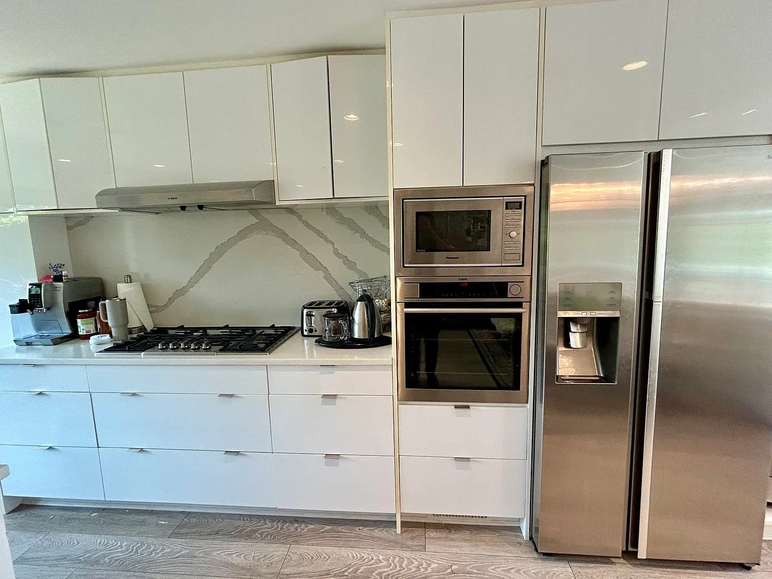 3 bed, 1300 sqft, $5,990 — Photo 4