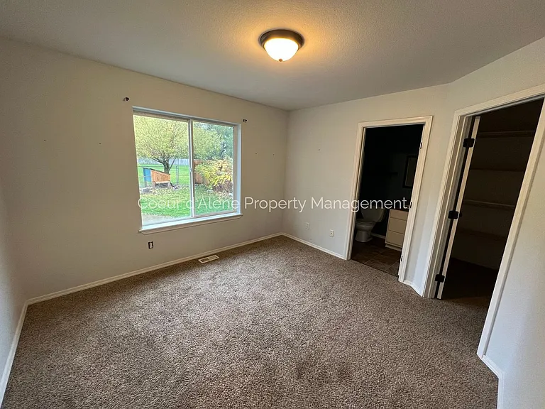 6720 W Legacy Dr — Photo 7