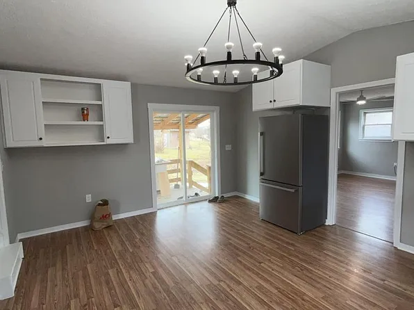 17 Liberty Street Ext, Richford, VT 05476