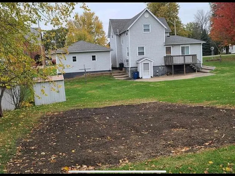 310 W Edgington St — Photo 3