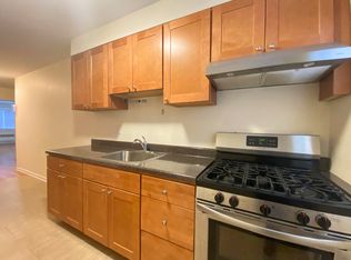 26-15 25th Rd #1, Astoria, NY 11102