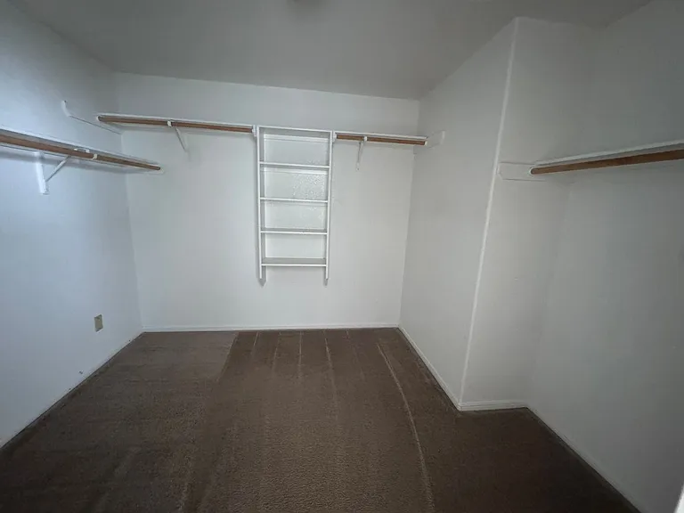 2201 Riley Dr — Photo 28