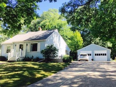 81 Pleasant St, Plainville, MA, 02762