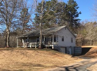 3501 Section House Rd, Hickory, NC 28601